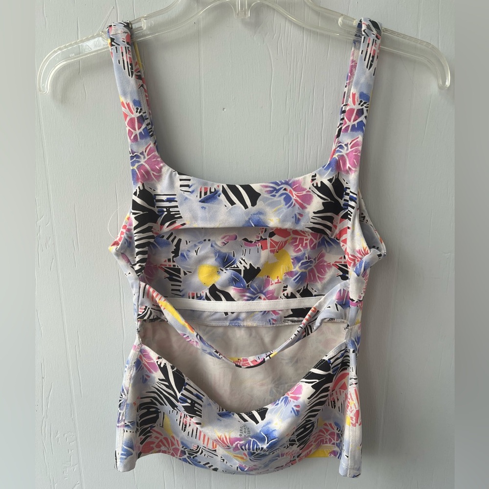 NWOT Free People FP MOVEMENT Never Better Printed Long Tank (size M) - Picture 11 of 16